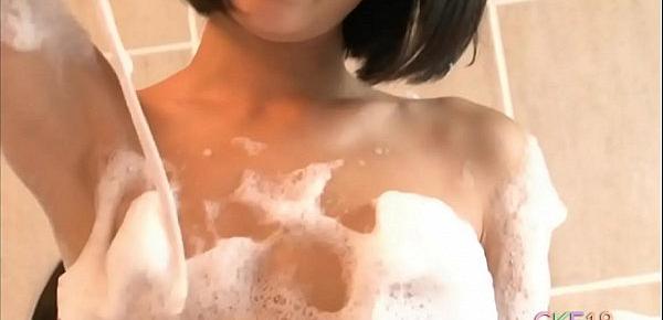 Girlfriends Uta and Love sexy bubble bath nude teasing and playing